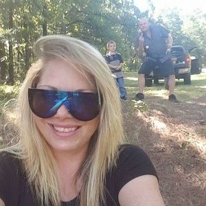 Meet your Posher, Kyla